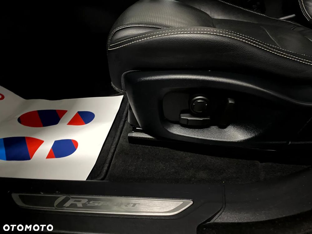 Jaguar F-Pace 20d AWD R-Sport - 22