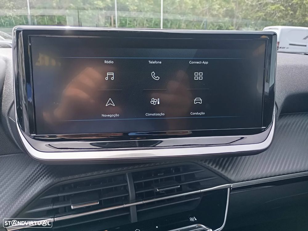 Peugeot 2008 1.2 PureTech Style - 8
