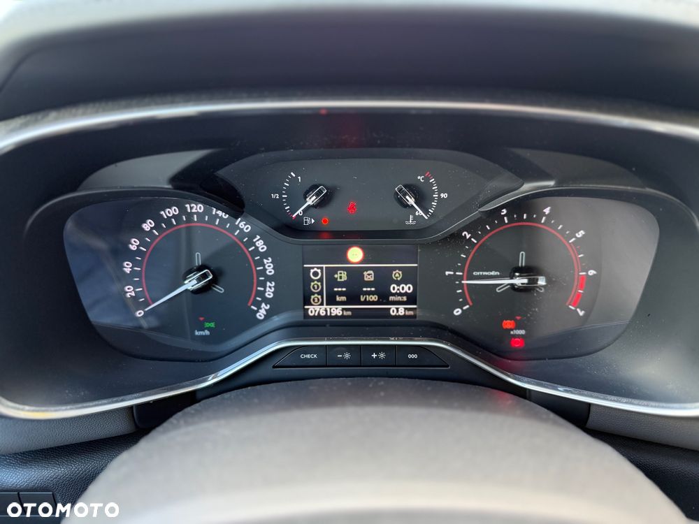 Citroën C5 Aircross BlueHDI 130 S&S LIVE PACK - 26
