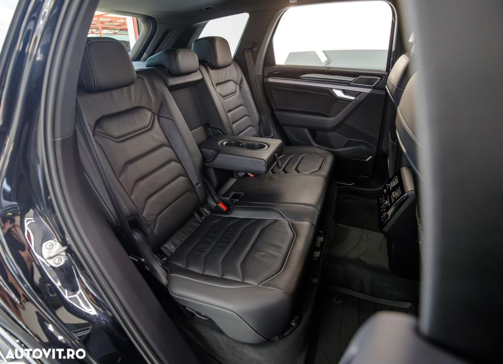 Volkswagen Touareg V6 TSI eHybrid PHEV R - 18