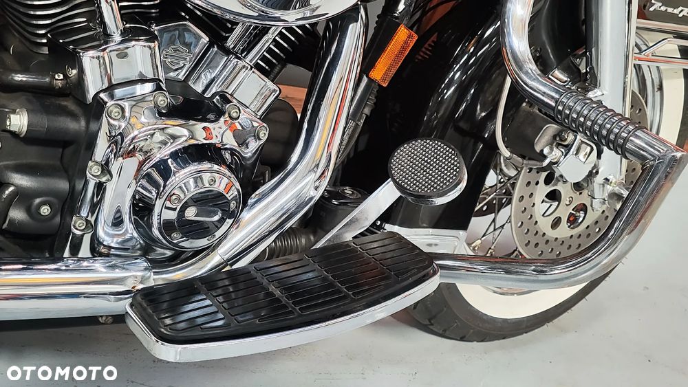 Harley-Davidson Touring Road King - 24