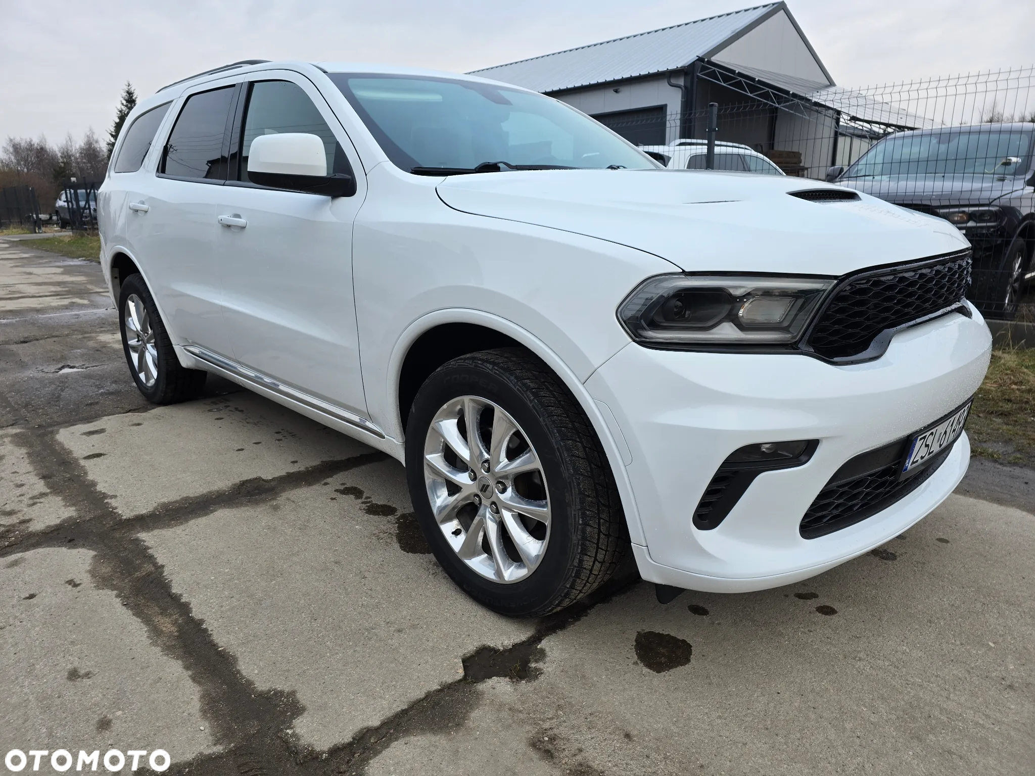 Dodge Durango - 8