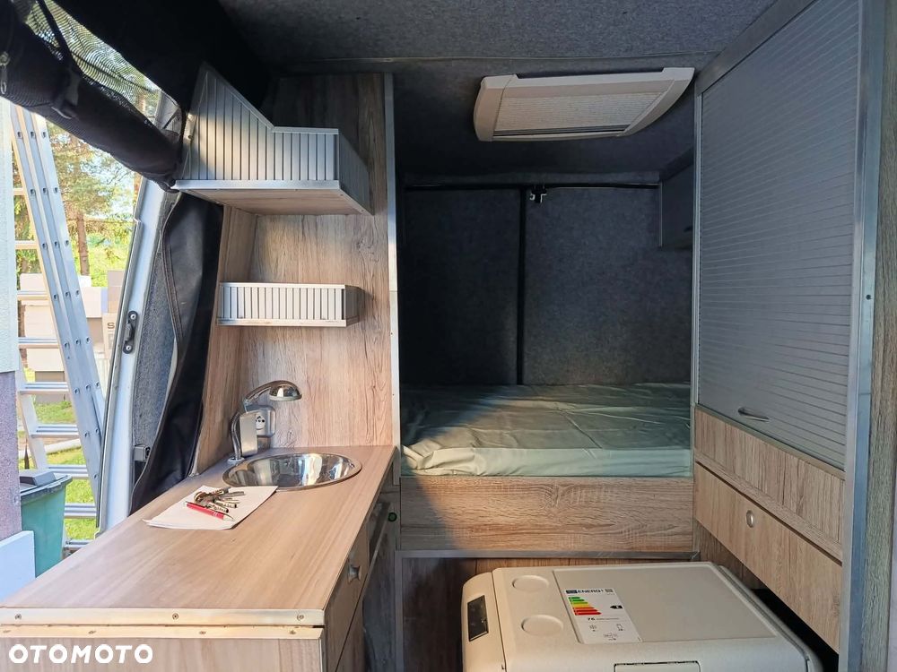 Ford Transit - 6