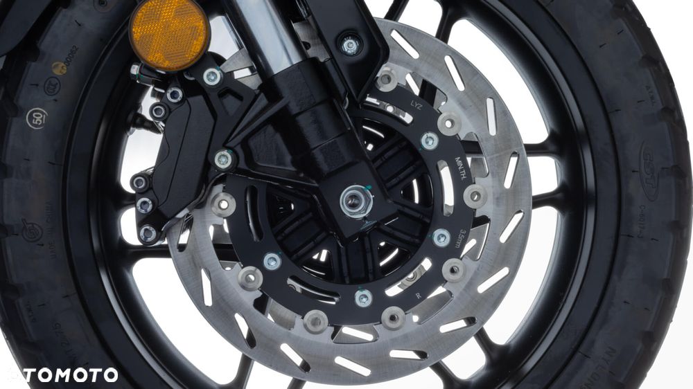 Junak M12 - 32
