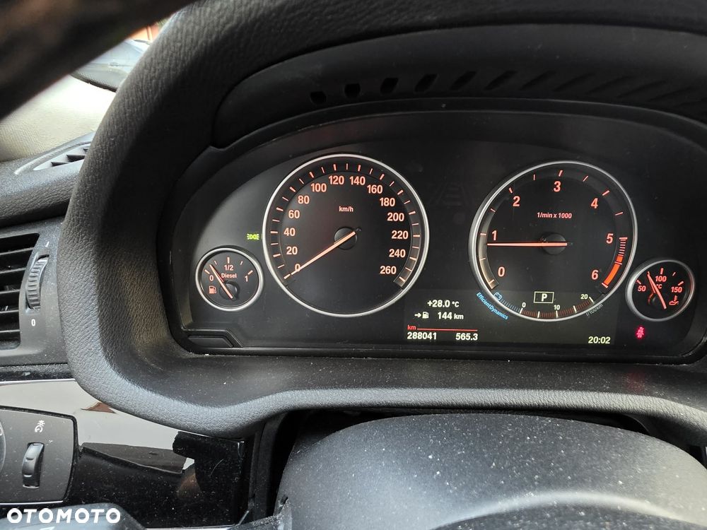 BMW X4 xDrive20d xLine - 14