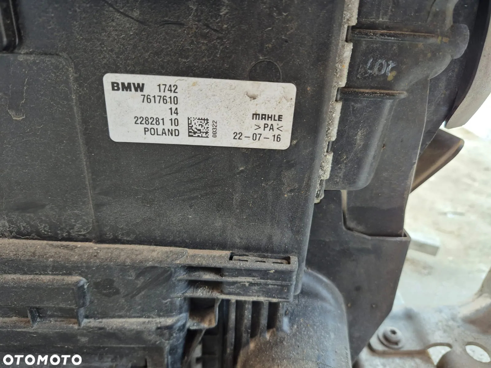 BMW X1 F48 2.0 benzyna PAS PRZEDNI CHŁODNICE WENTYLATOR WZMOCNIENIE BELKA 7617610 7434544 - 8