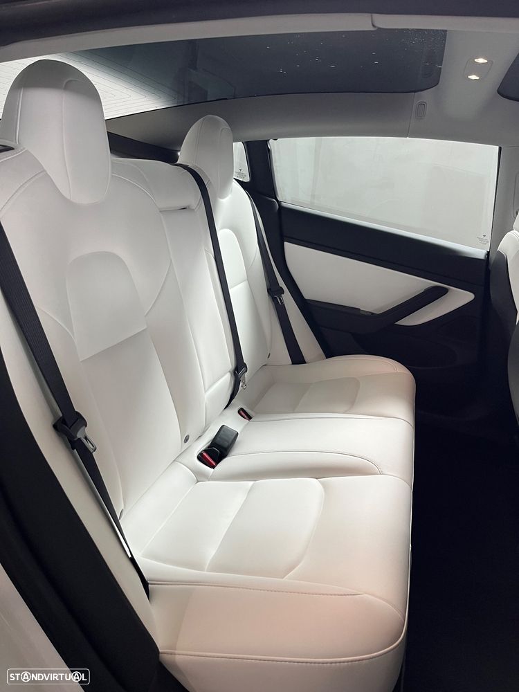 Tesla Model 3 Long Range AWD Dual Motor Performance - 7