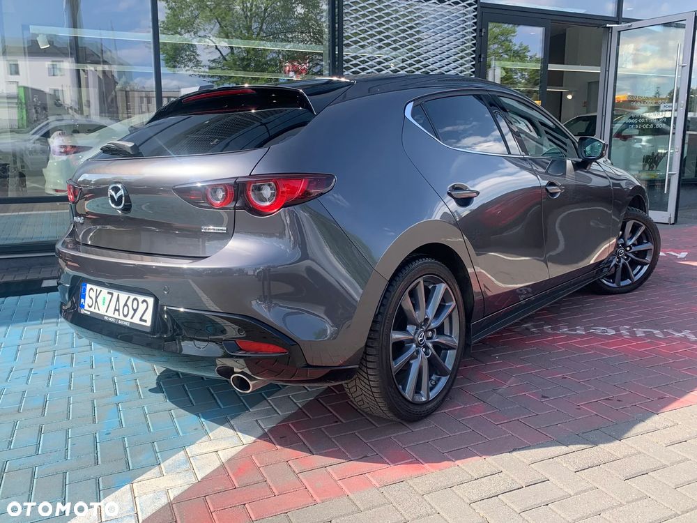 Mazda 3 - 4