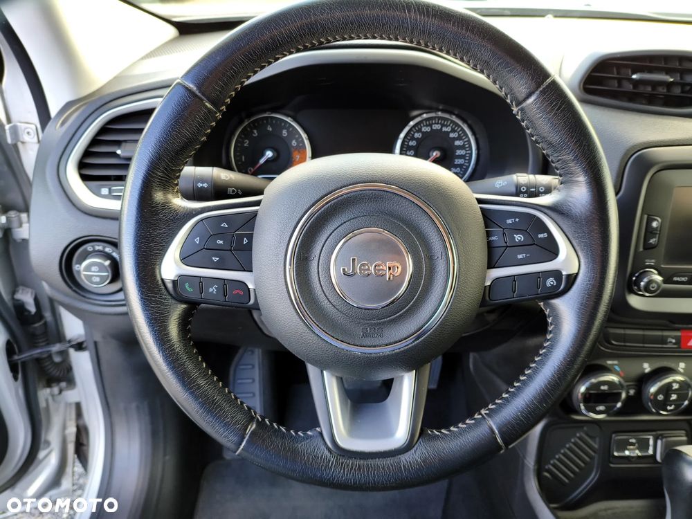 Jeep Renegade 1.4 MultiAir DSG Limited - 25