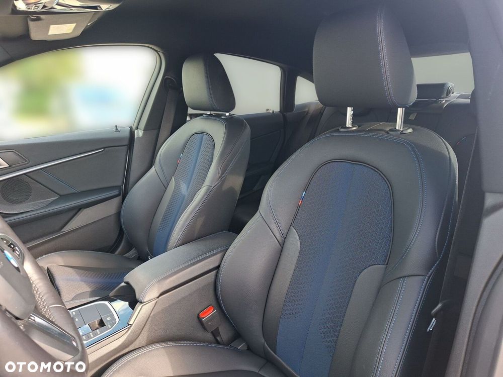 BMW Seria 2 218i M Sport - 13