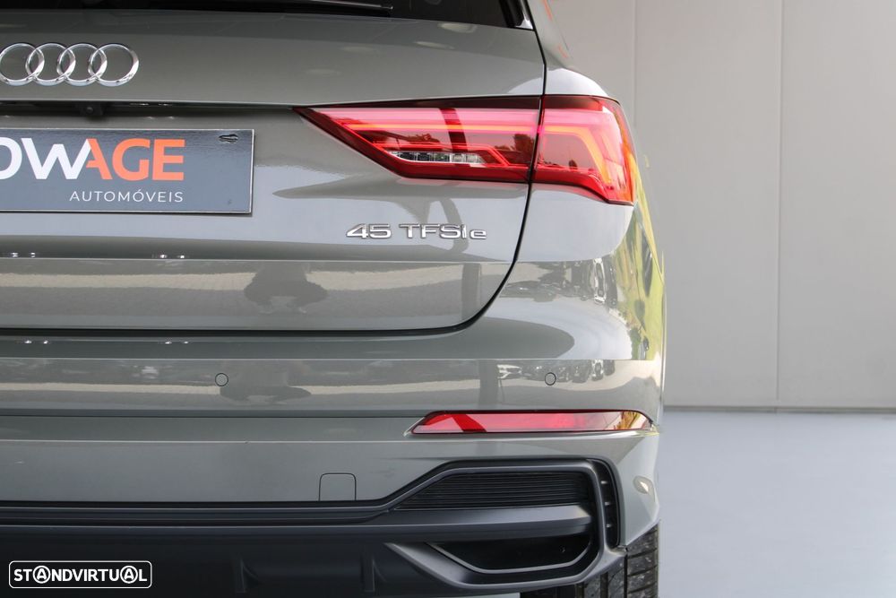 Audi Q3 45 TFSIe S line S tronic - 28