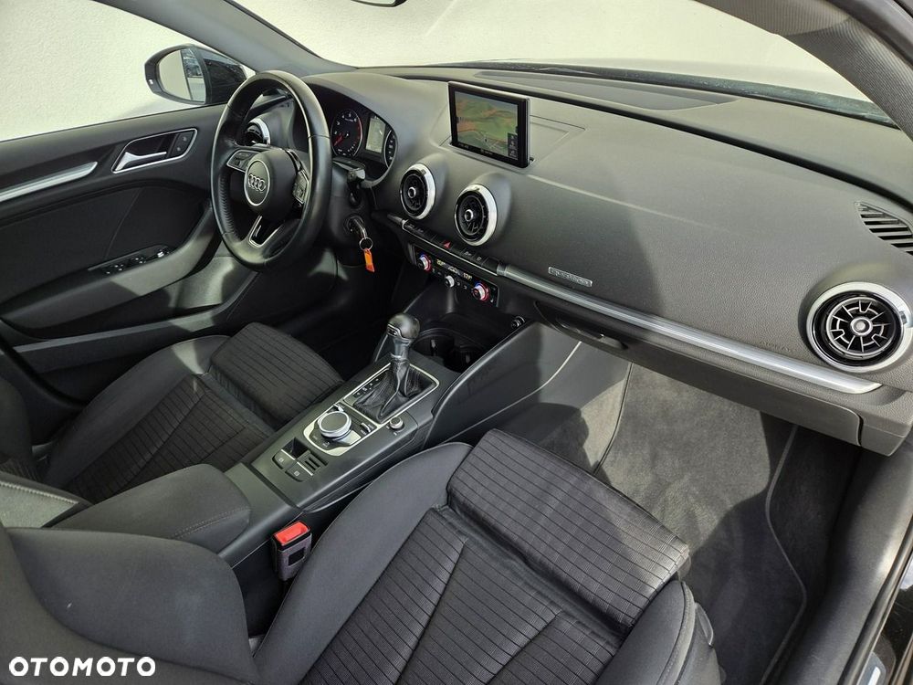 Audi A3 Sportback - 10
