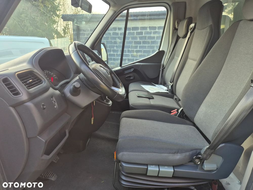 Renault Master - 15