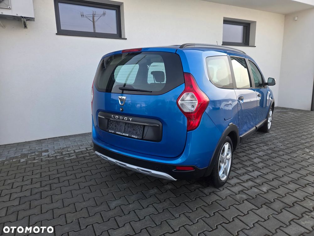 Dacia Lodgy dCi 110 Stepway Celebration - 4