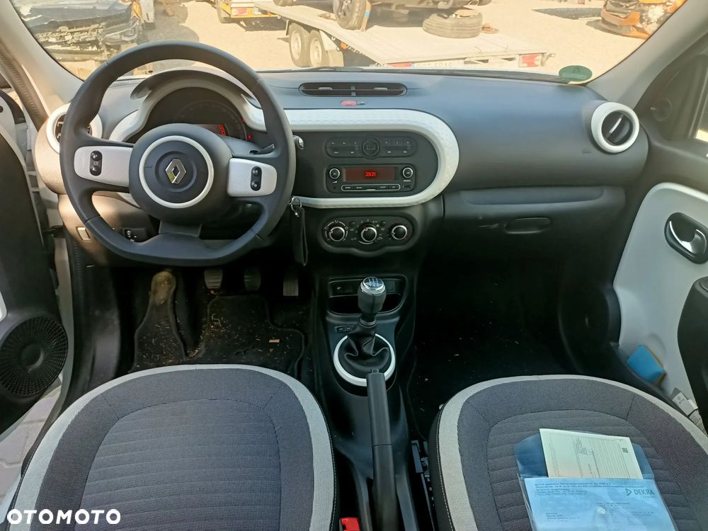 Renault Twingo SCe 75 INTENS - 6