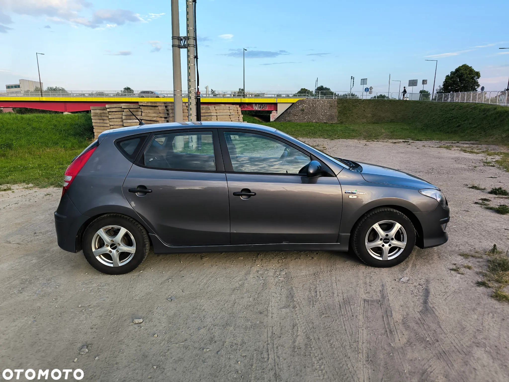 Hyundai i30 1.4 FIFA WM Edition - 4