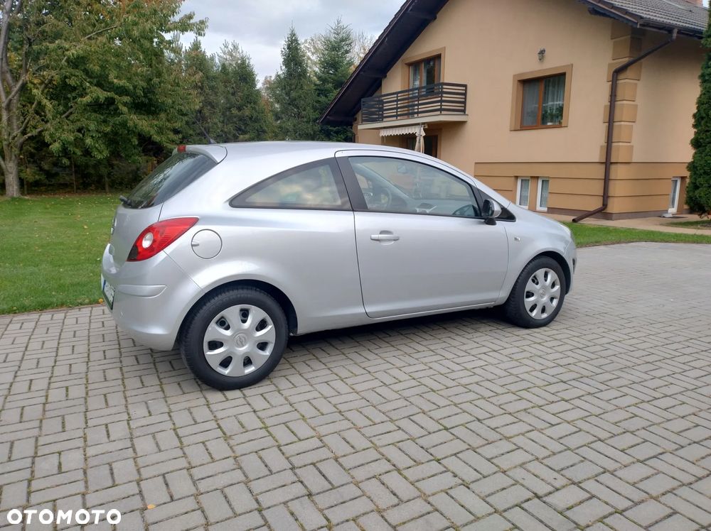 Opel Corsa 1.2 16V Enjoy - 5