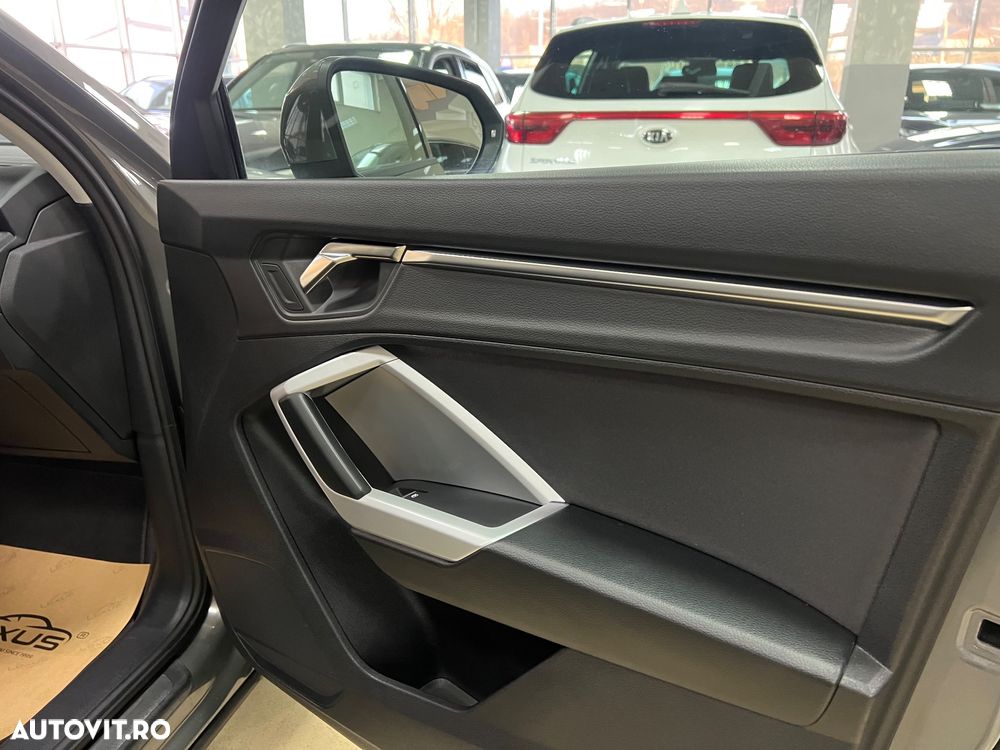 Audi Q3 2.0 TDI Quattro S tronic sport - 15