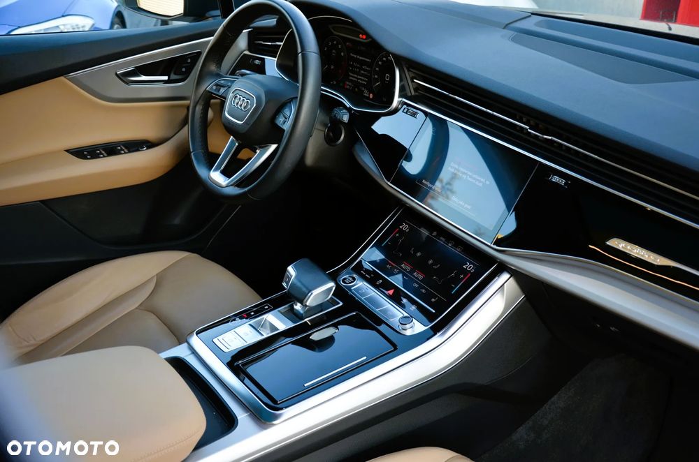 Audi Q7 - 21