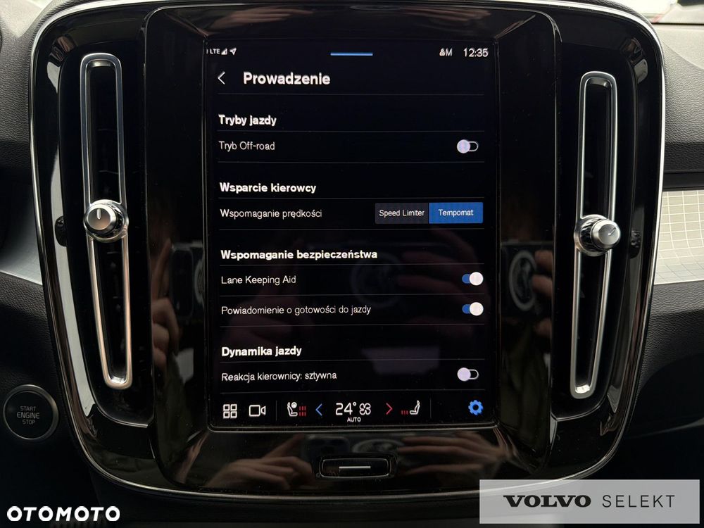 Volvo XC 40 - 24