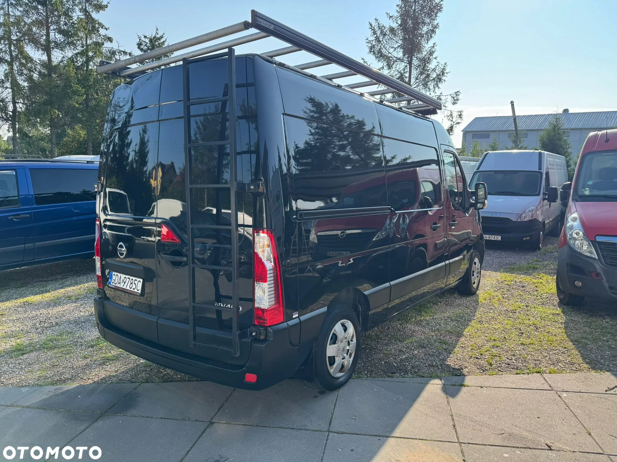 Nissan NV 400 L2H2 CZARNY BAGAŻNIK KLIMATYZACJA - 13