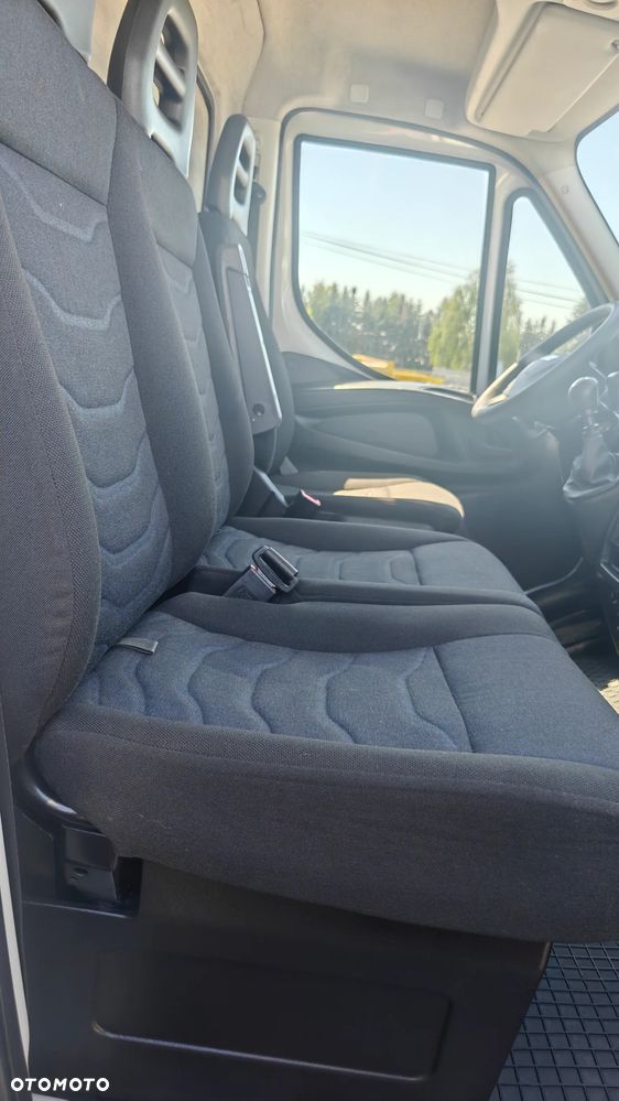 Iveco Daily na Bliźniaku 50C18 PLANDEKA 3,0/180km - 14