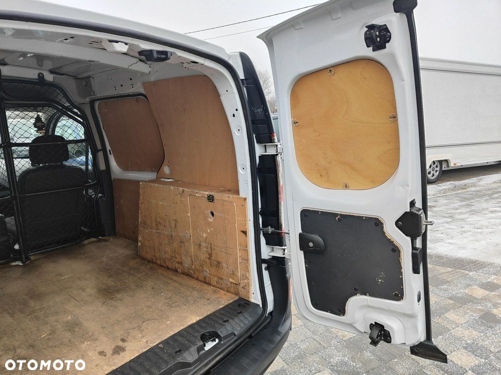 Renault Kangoo 1.5 dCi Zen - 23