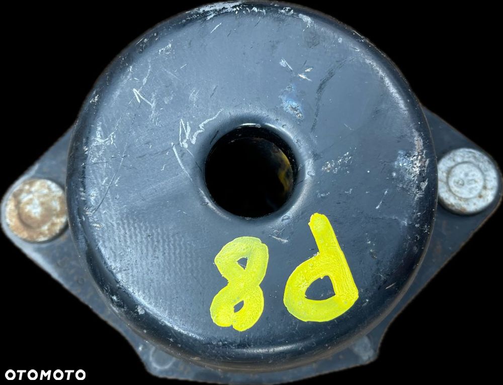 P8 GMC YUKON XL DENALI IV 2015 - 6.2 V8 ŁAPA PODUSZKA SILNIKA GM - 2