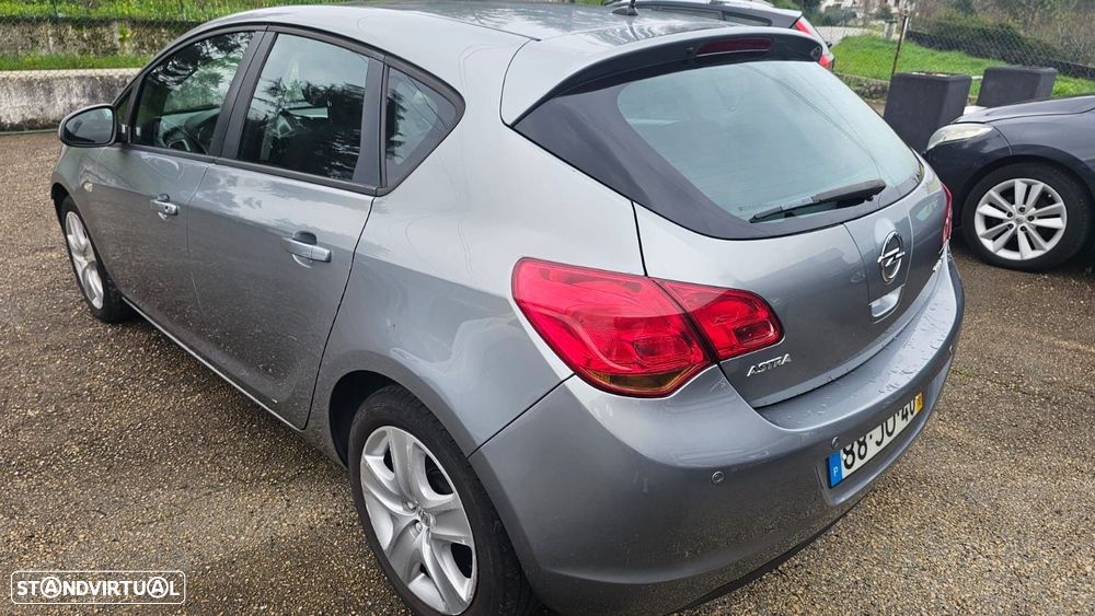 Opel Astra 1.3 CDTI Enjoy - 3