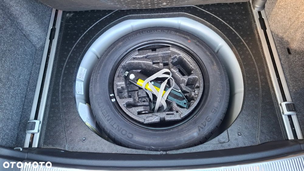 Skoda Superb 2.0 TDI DSG Exclusive - 20