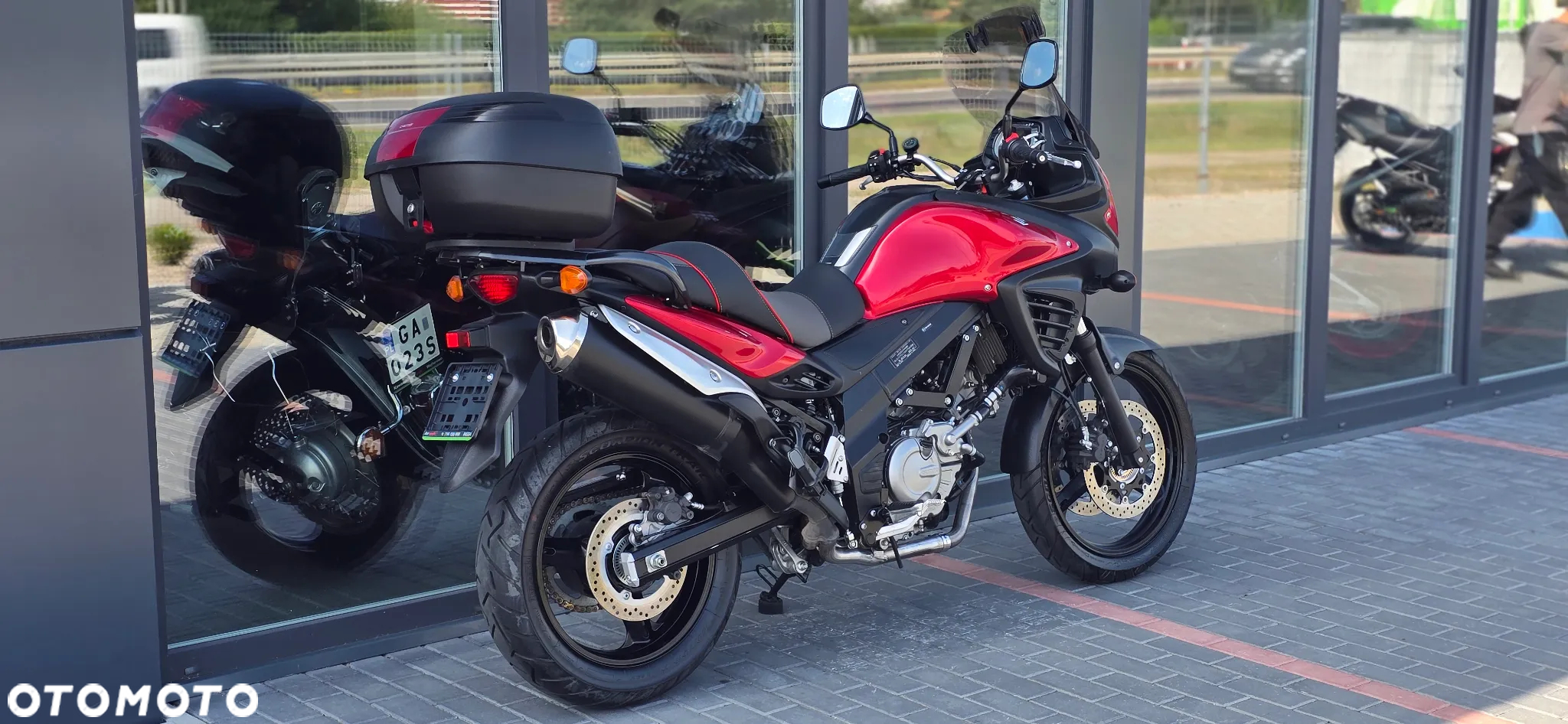 Suzuki DL - 5