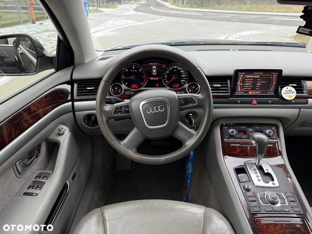 Audi A8 3.0 TDI DPF quattro - 25