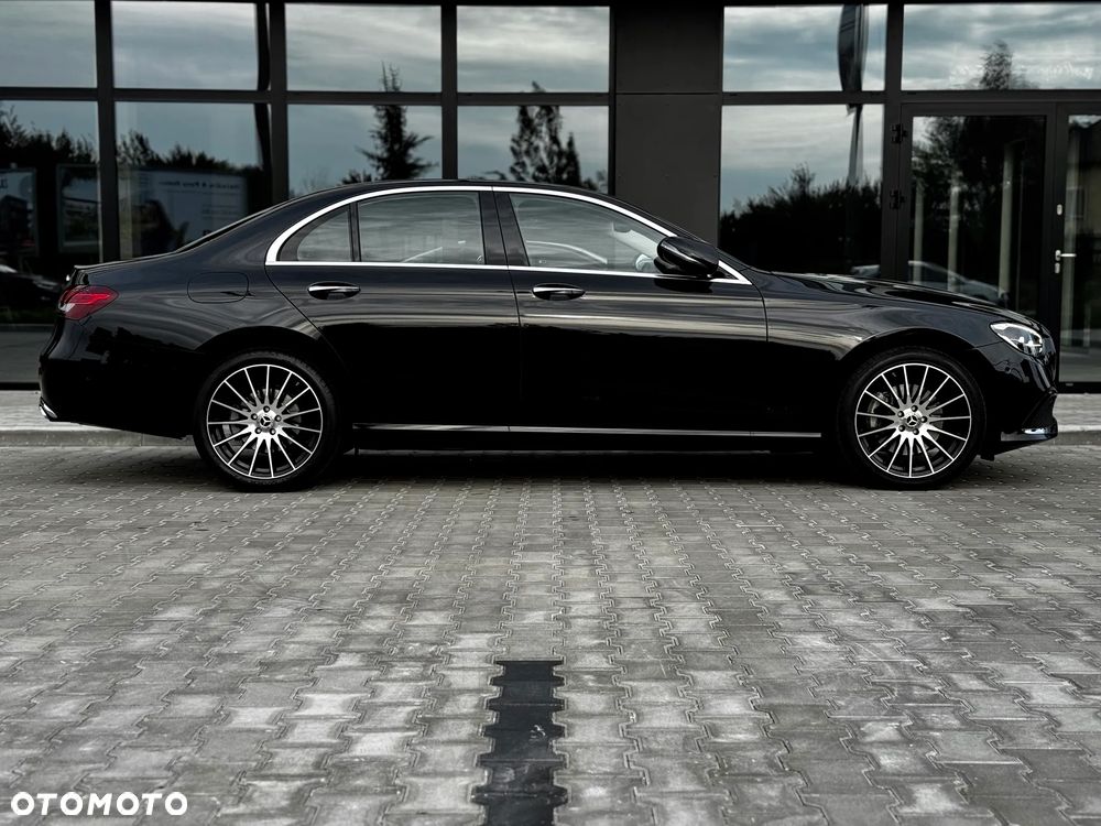 Mercedes-Benz Klasa E 220 d 4-Matic AMG/Avantgarde - 8