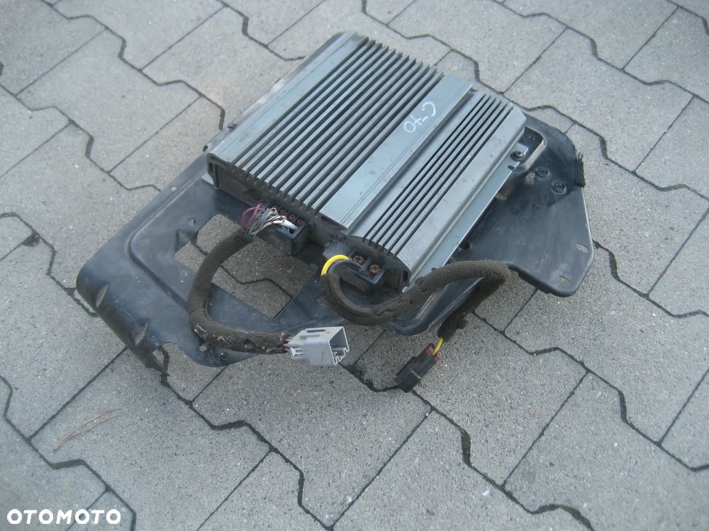 volvo c70 98-04r wzmacniacz radia 3533876 4x60w - 4