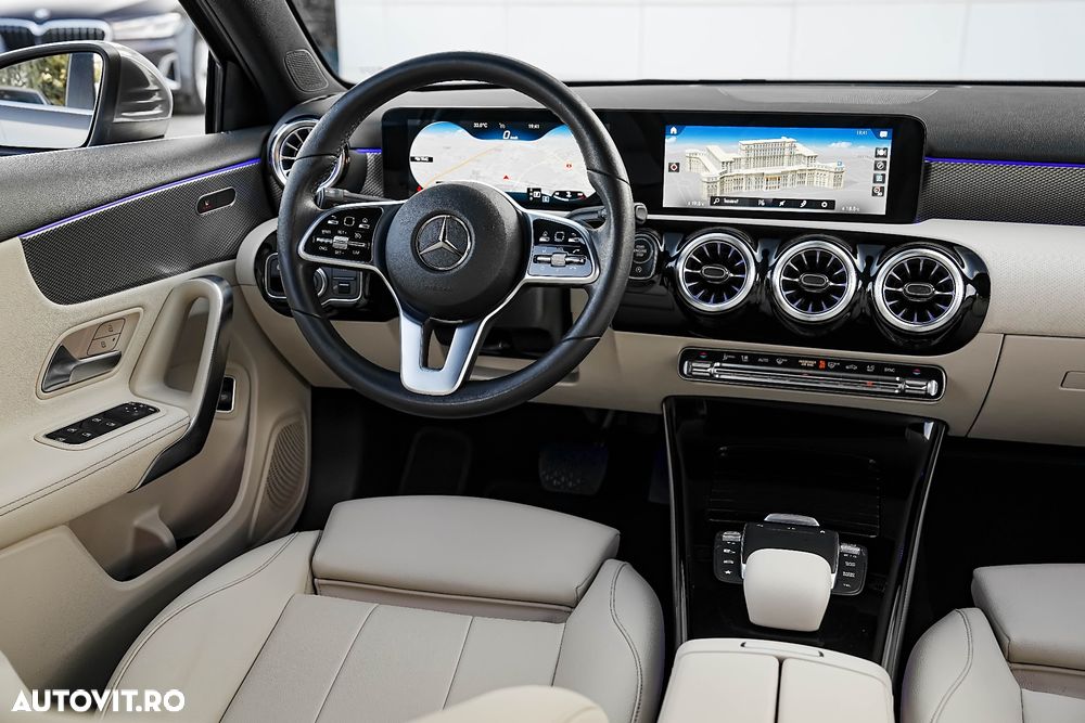 Mercedes-Benz A 200 d Sedan 8G-DCT Style - 8
