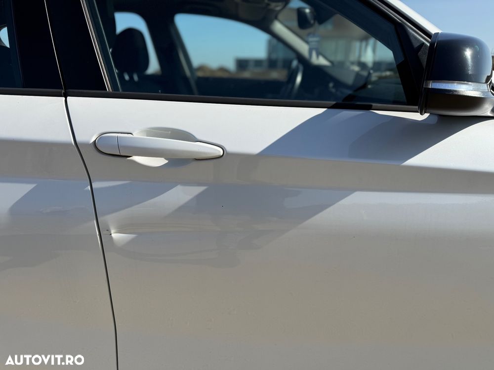 BMW Seria 1 120d - 10