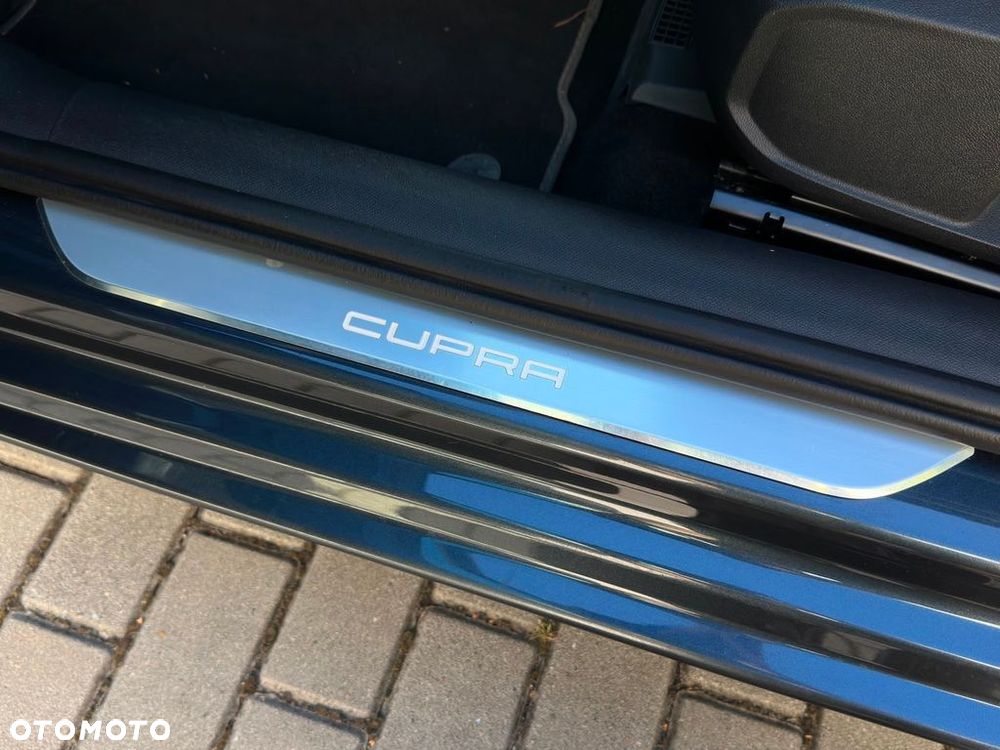 Cupra Leon 1.5 eTSI DSG - 12
