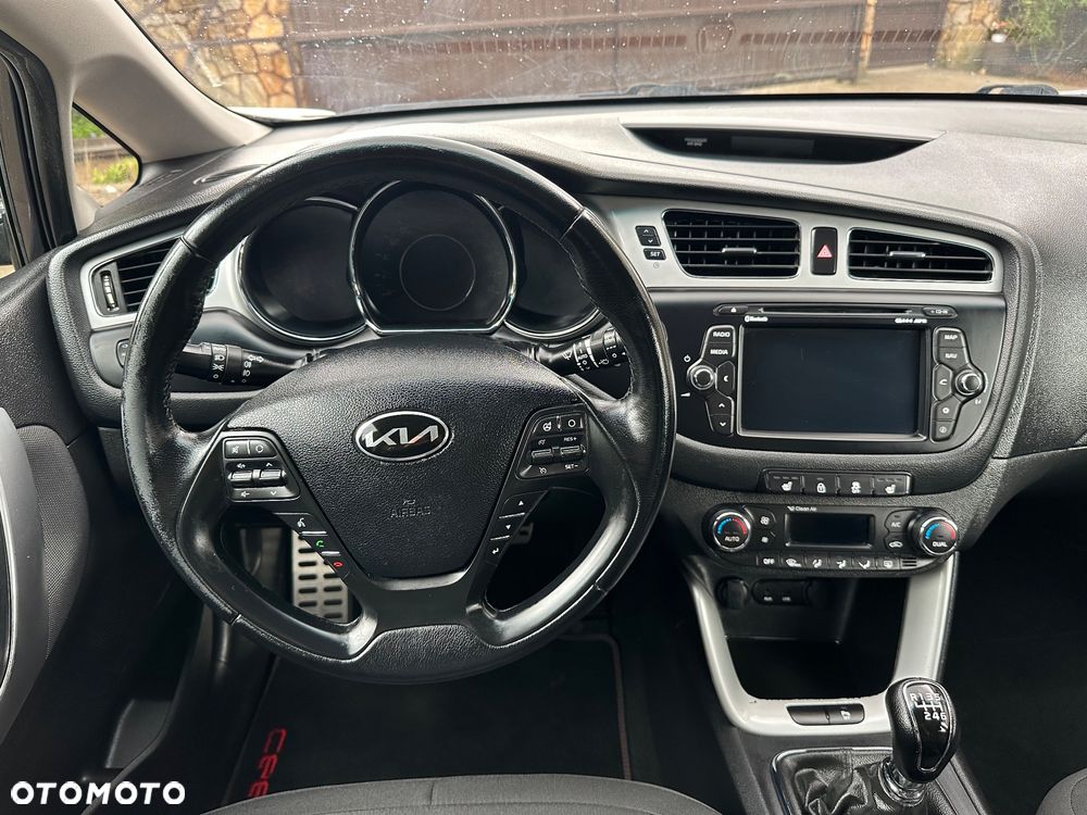 Kia Ceed 1.4 CVVT Vision - 19