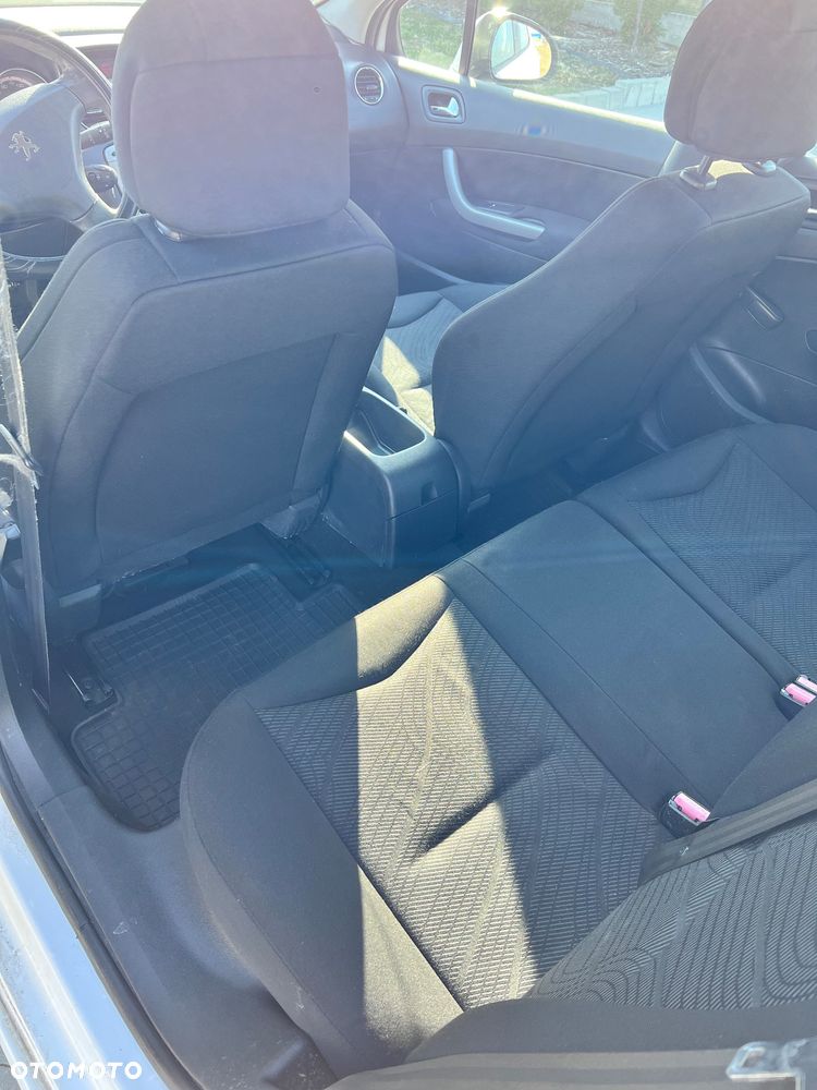 Peugeot 308 1.6 HDi Presence - 2