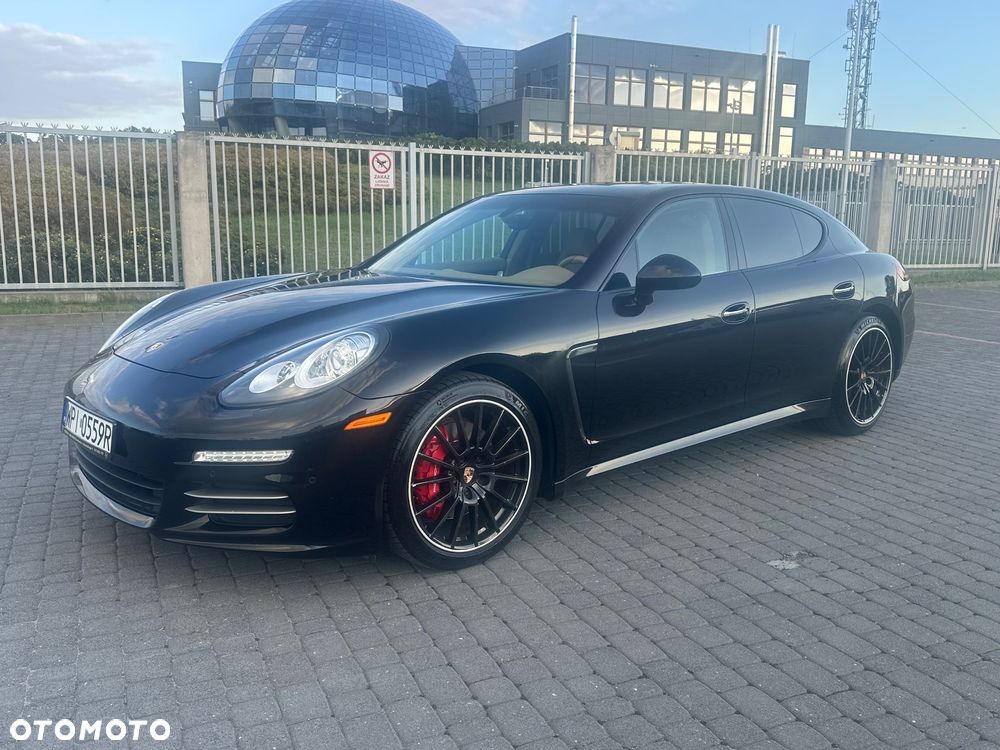 Porsche Panamera PDK Platinum Edition - 11