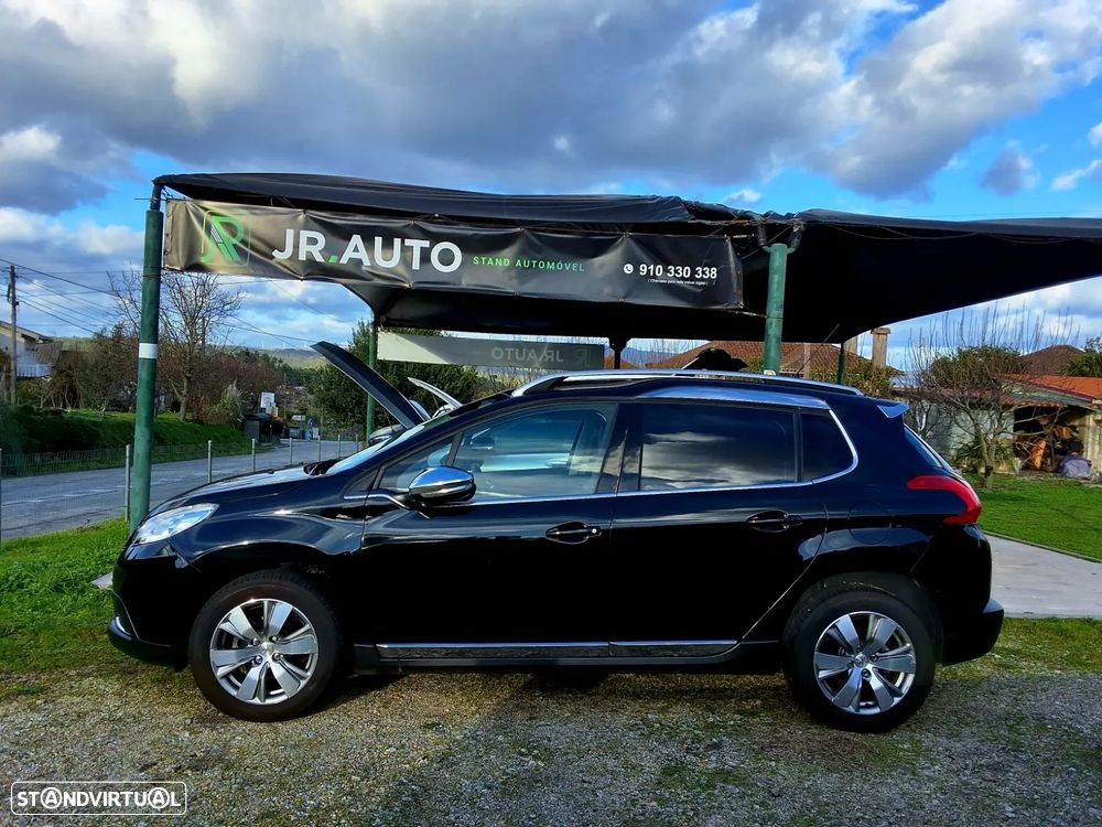 Peugeot 2008 1.2 VTi Allure - 3