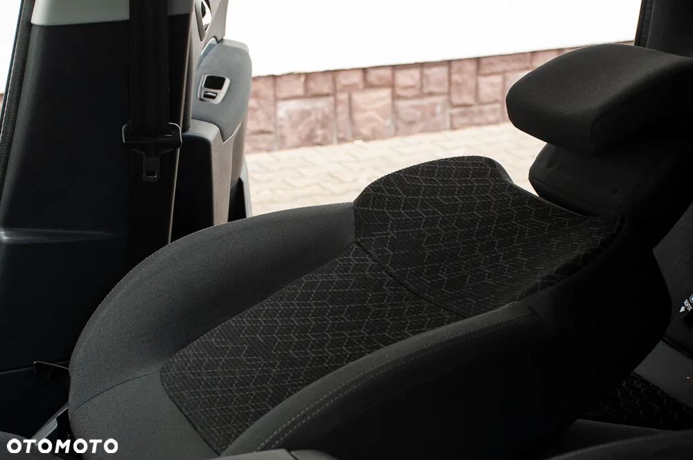 Peugeot 3008 PureTech 130 Style - 36