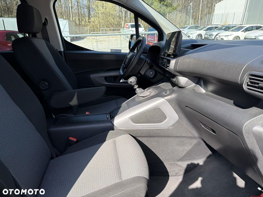Toyota Proace City Verso Long 1.5 D-4D Family - 8