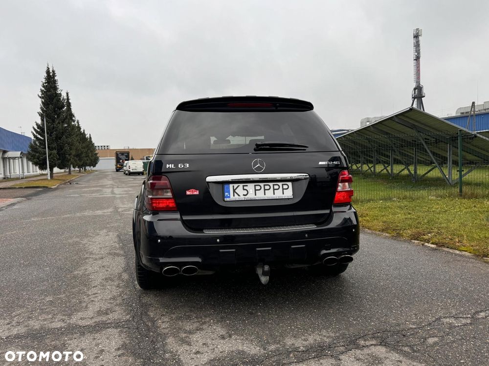 Mercedes-Benz ML - 18