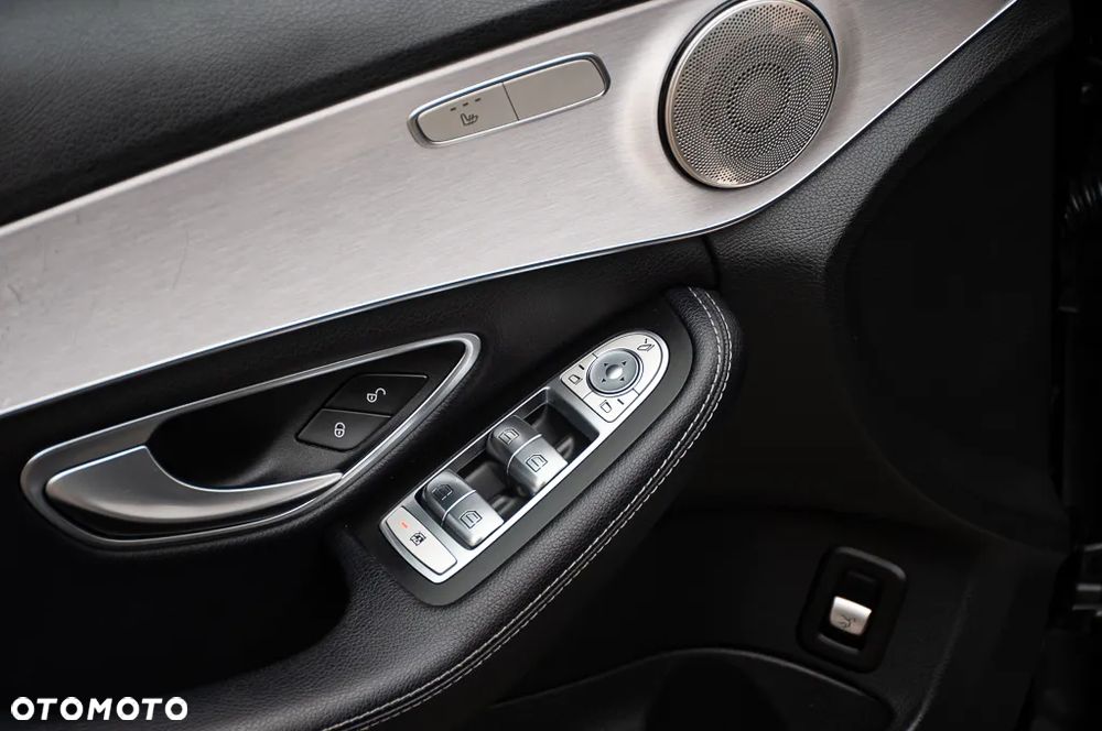 Mercedes-Benz Klasa C 200 9G-TRONIC Avantgarde - 28