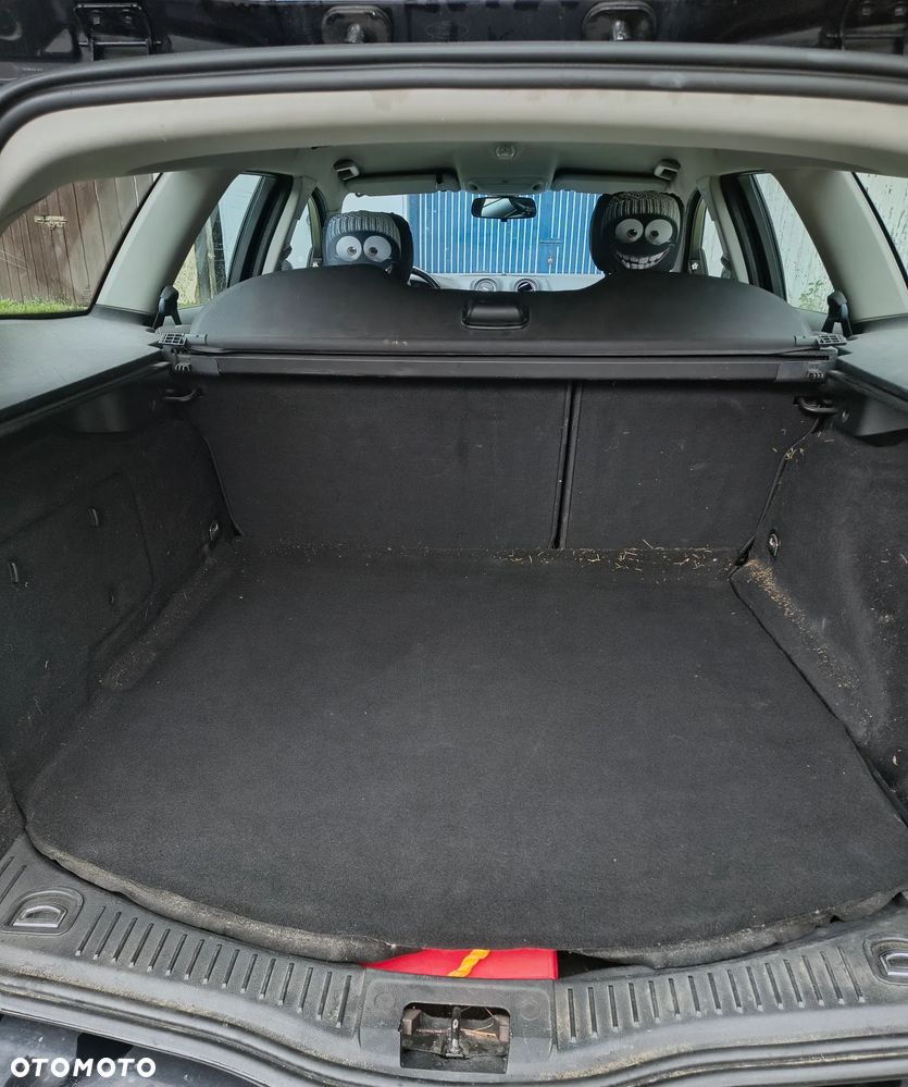 Ford Mondeo 2.0 TDCi Ambiente - 13