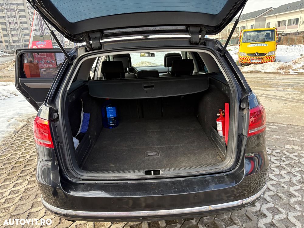 Volkswagen Passat - 10