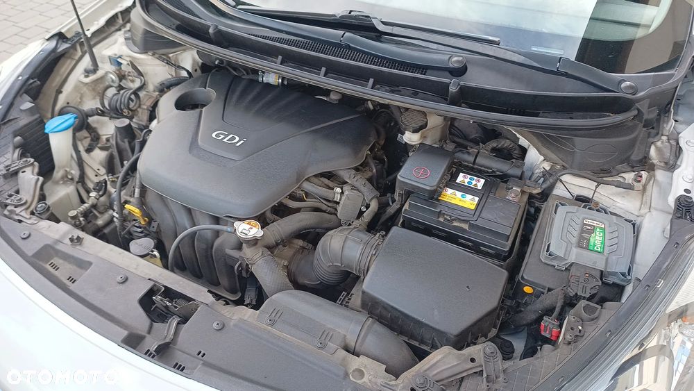 Hyundai i30 1.6 GDI Comfort - 9