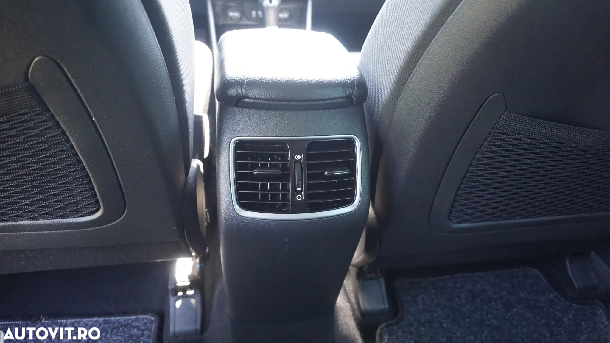 Hyundai Tucson 1.6 T-GDi 4WD 7DCT Luxury - 14
