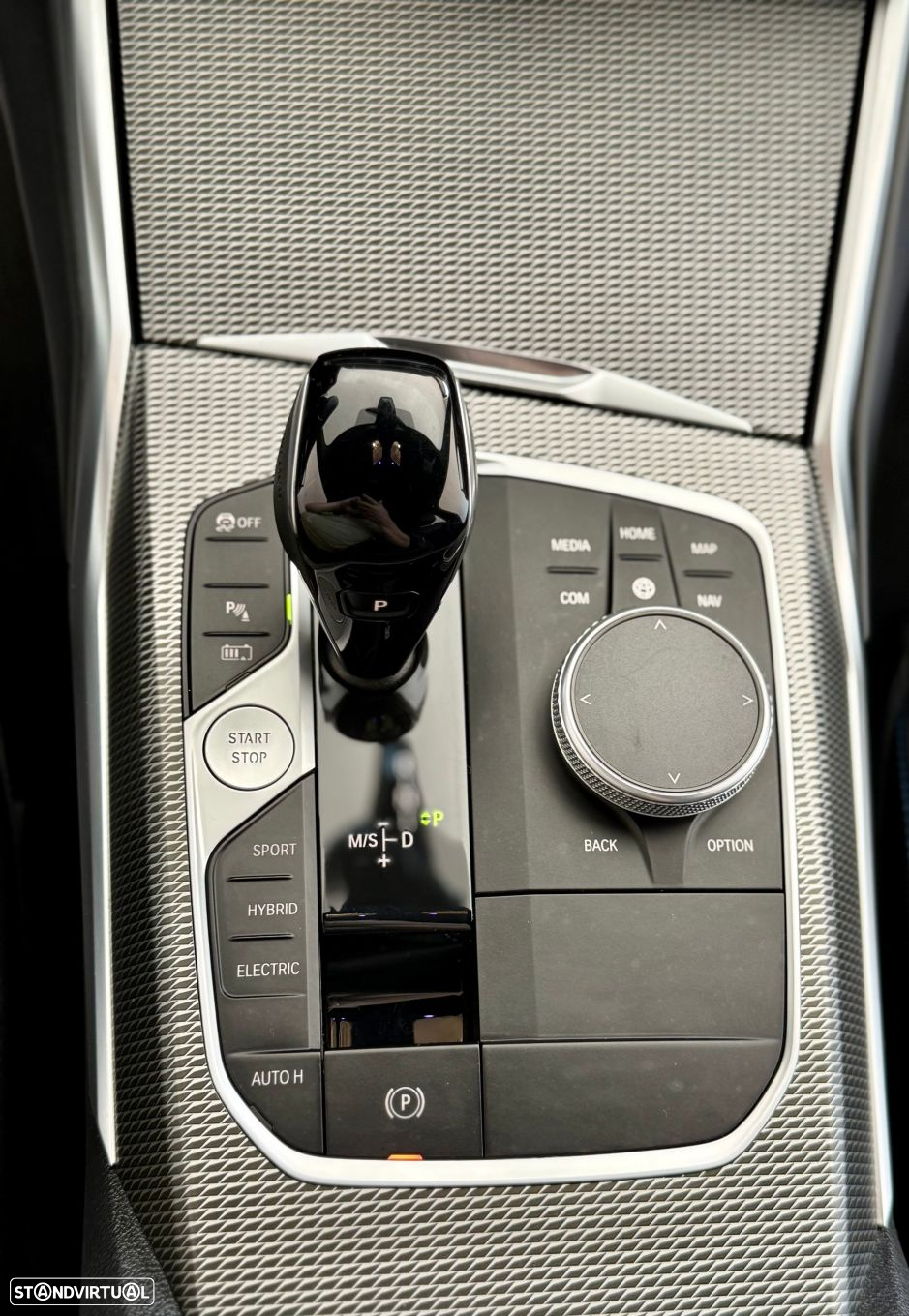 BMW 330 e Touring Pack M Auto - 33
